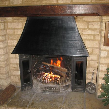 The Chequers Inn Cassington Εξωτερικό φωτογραφία
