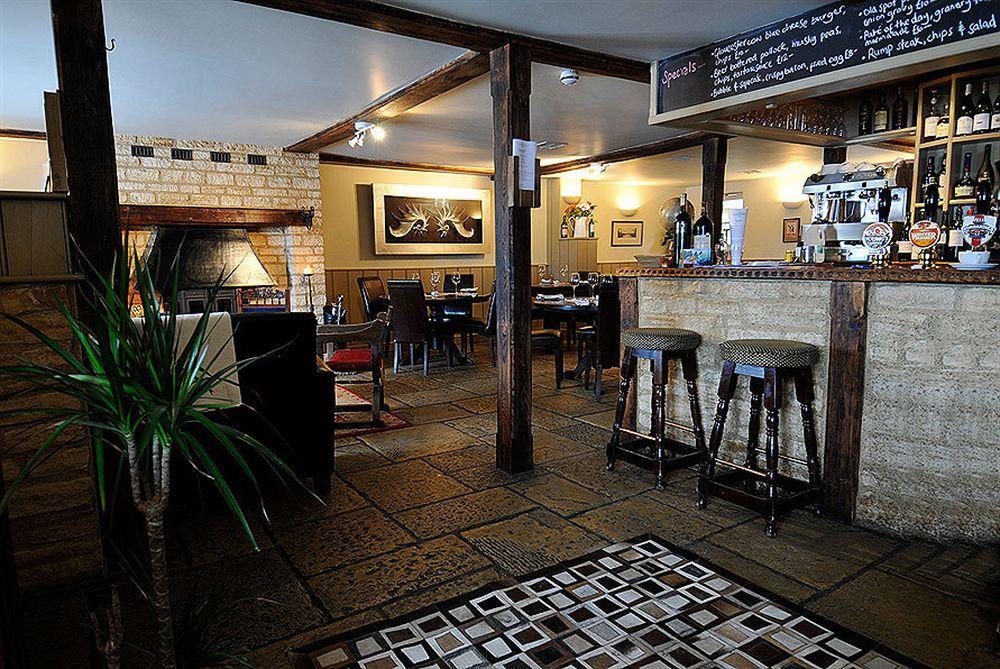 The Chequers Inn Cassington Εξωτερικό φωτογραφία