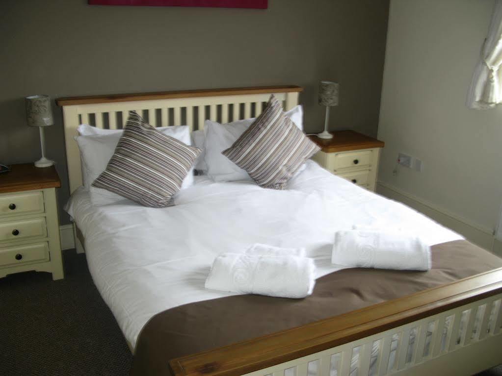 The Chequers Inn Cassington Εξωτερικό φωτογραφία